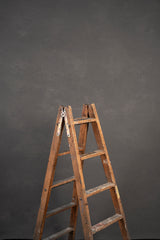 8337 Warm Grey Mid Text M