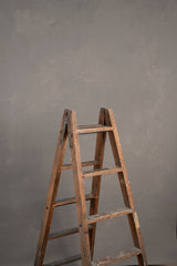 8374 Grey Mid Text ST