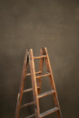 8413 Olive Green Distressed Text ST