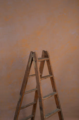 8420 Grey Ochre Mid Text ST