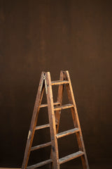 8463 Brown Mid Text L