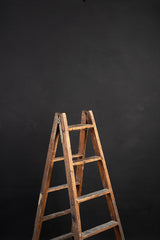 8466 Dark Grey Mid Text L
