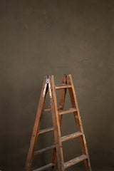 8582 Green Grey Distressed Text ST