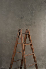 8664 Greenish Grey Mid Text M