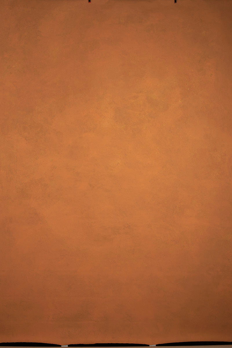 8743 Ochre Low text L