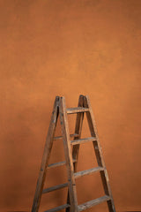 8743 Ochre Low text L