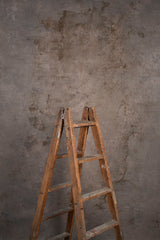 8767 Warm Grey MId Text ST