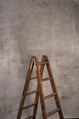 9020 Light Grey Mid Text L