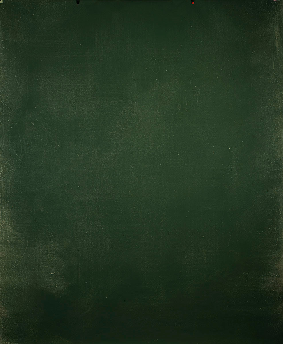 9039 Green Distressed Text L