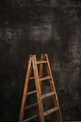 9052 Grey Strong Text M