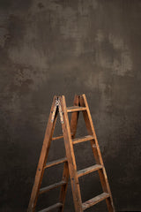 9068 Warm Grey Mid Text M