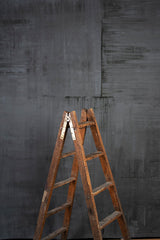 9075 Cold Grey Strong Text M