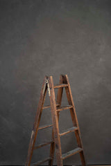 9116 Warm Grey Low Text L