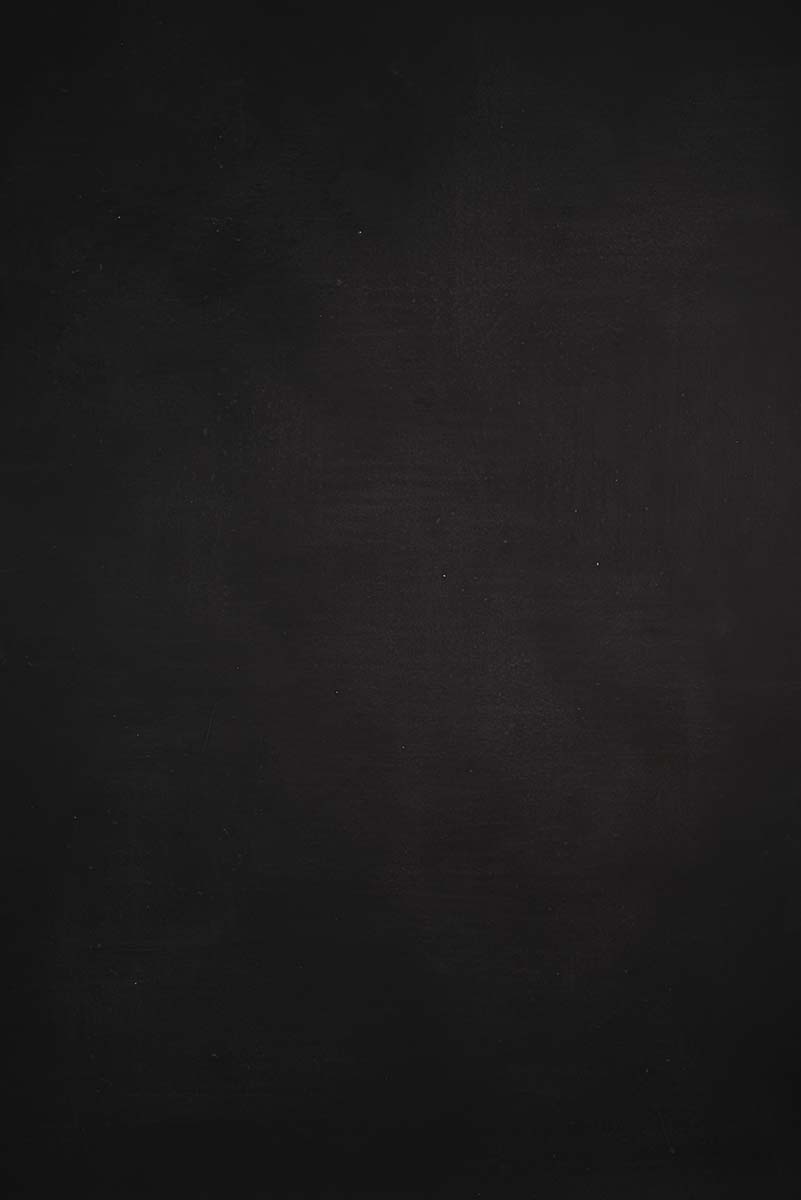 9117 Dark Grey Distressed Text L
