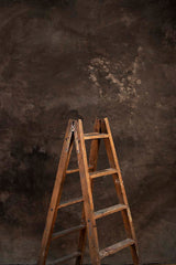 9135 Warm Grey Strong Text L
