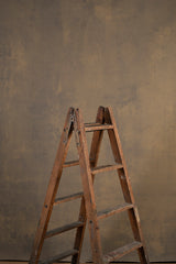 9381 Grey Ochre Mid Text M