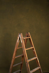 9457 Green Mid Text L