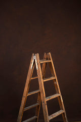 9477 Brown Mid Text M