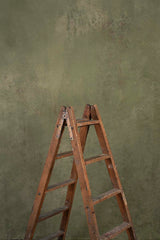 9542 Green Mid Text M