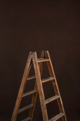 9665 Brown Low Text ST