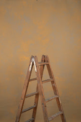 9895 Ochre Mid text L