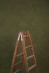 9908 Green Mid Text M
