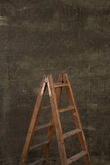 9931 Olive Green Mid Text M