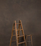 Warm Grey Hand Painted Backdrop Mid Text L+ Size 1409