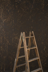 Brown Distressed Text XS