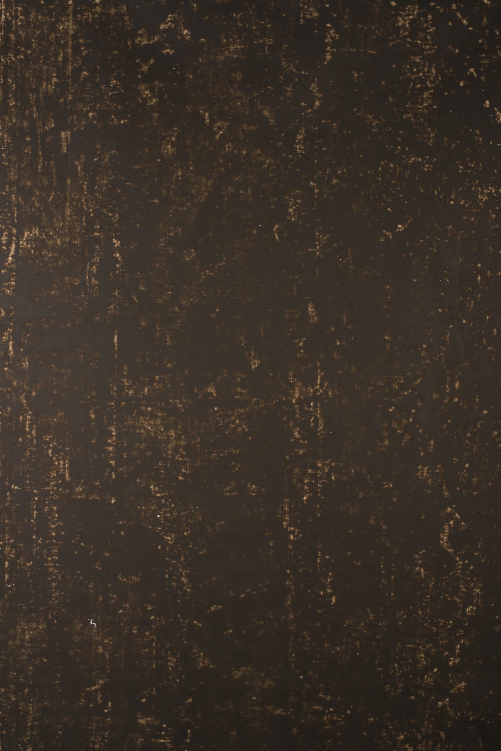 Brown Distressed Text L+