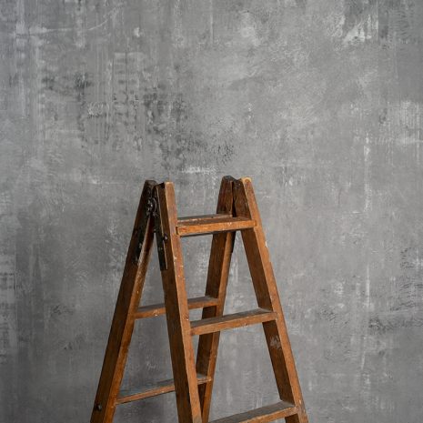5235-Grey-Contrasty-Strong-Text-La.jpg