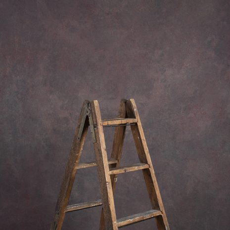 7722-Grey-Red-Mid-Text-La.jpg
