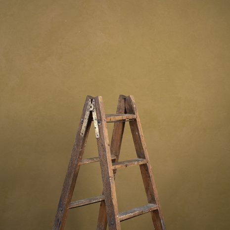 8239-Green-Ochre-Mid-Text-Ma.jpg