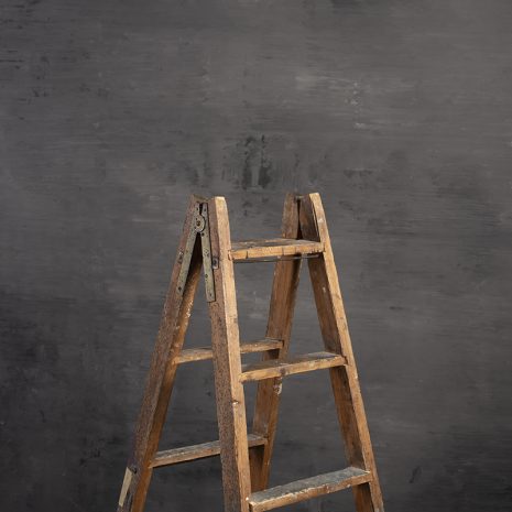 8462-Grey-Mid-Text-La.jpg