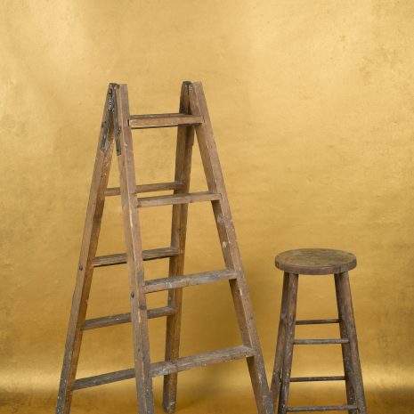 1072 Gold Mid Text XLa
