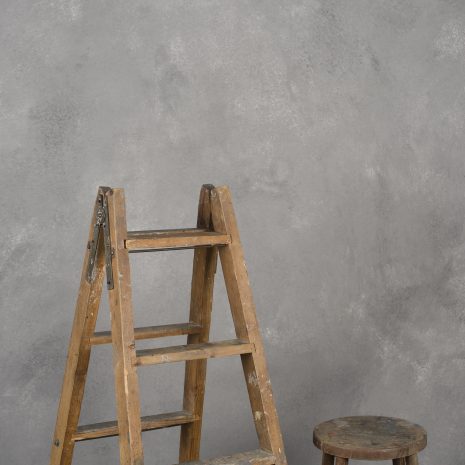 1104 Grey Mid Text L+a