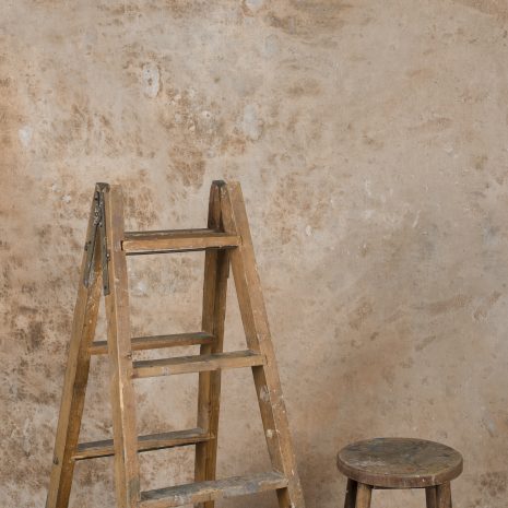 1194 Beige Strong Text L+a