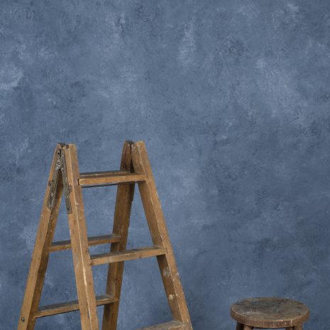 1221 Blue Mid Text L+a