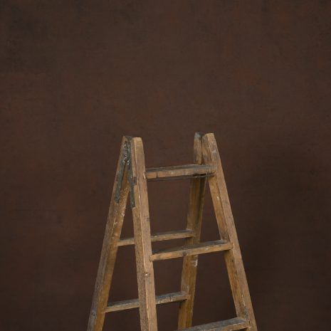 11670 Brown Mid Text La