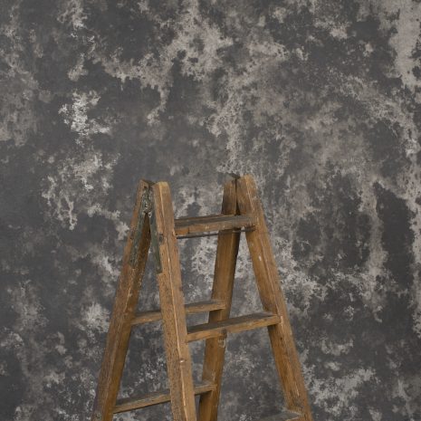 11816 Grey Strong Text STa