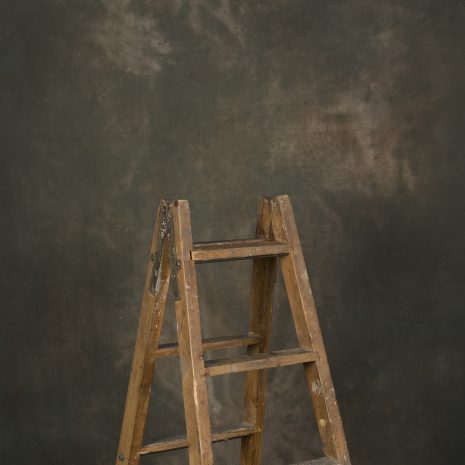 12002 DArk Green Brown Distressed Text STa