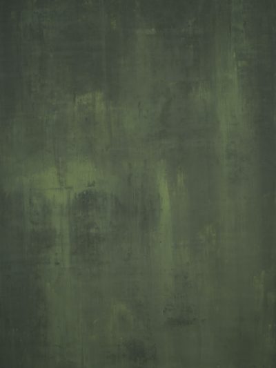 12195 Green Strong Text M