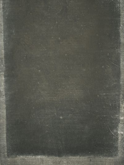 14150 Green Distressed Text XS