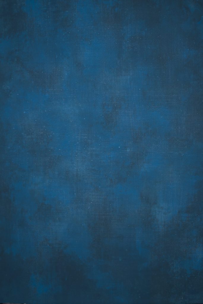 Royal Blue Distressed Text L